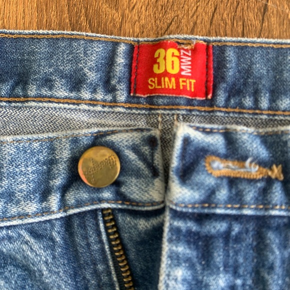 Denim Wrangler Jeans - Distressed - Picture 2 of 5